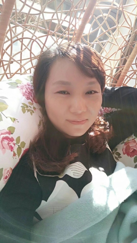 悦己的第一张照片--福州婚介网