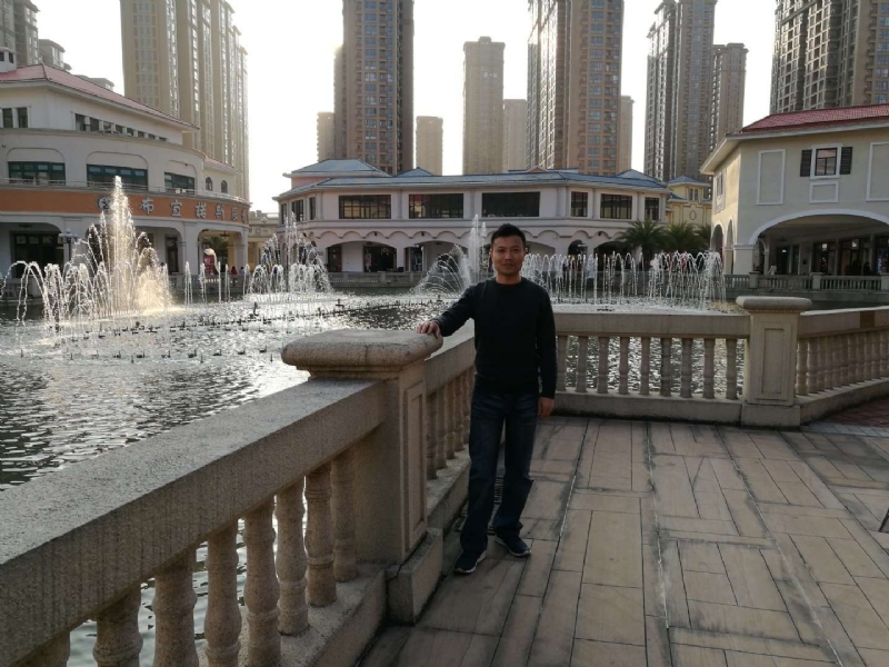 光圈的第二张照片--福州婚介网