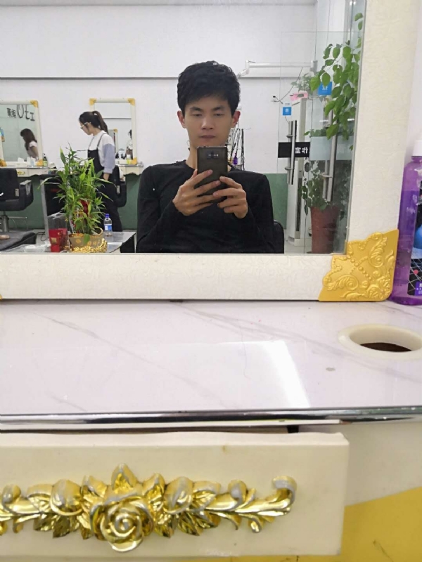 小九玖的第一张照片--福州婚介网
