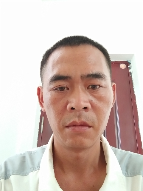 寻爱的第一张照片--福州婚介网