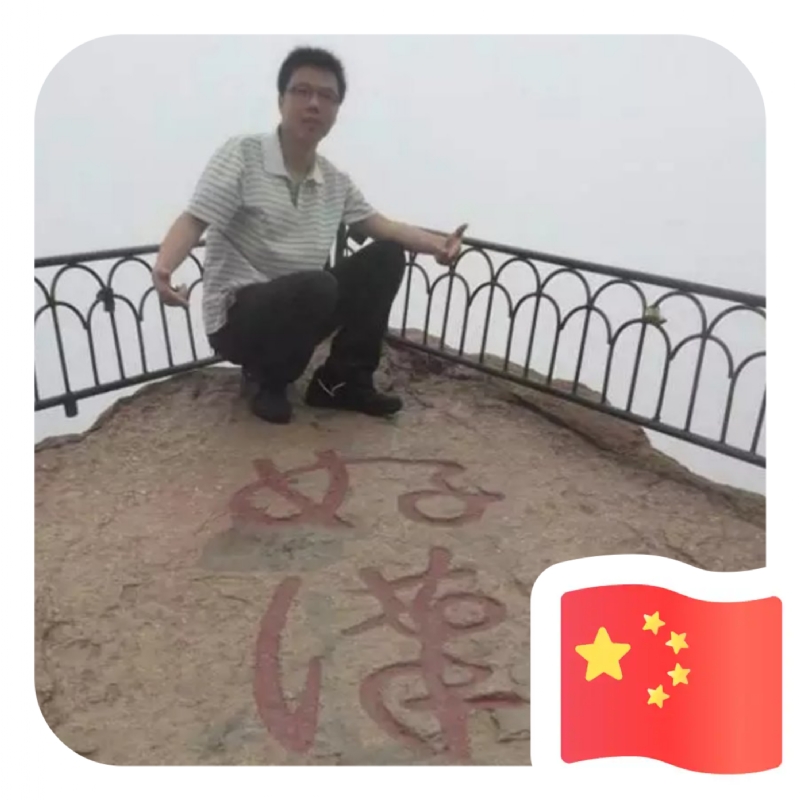 一只小虎牙的第一张照片--福州婚介网