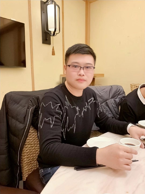 YIDA的第一张照片--福州婚介网