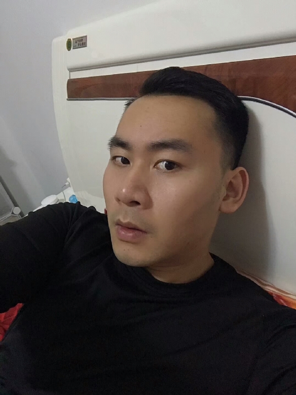 领悟的第一张照片--福州婚介网
