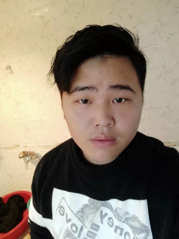 小李的第一张照片--福州婚介网