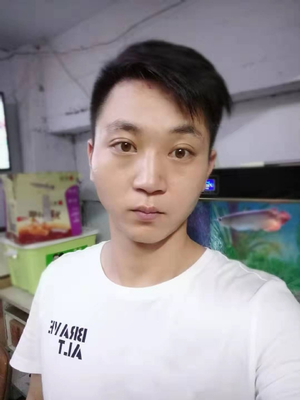 七秒记忆的第一张照片--福州婚介网