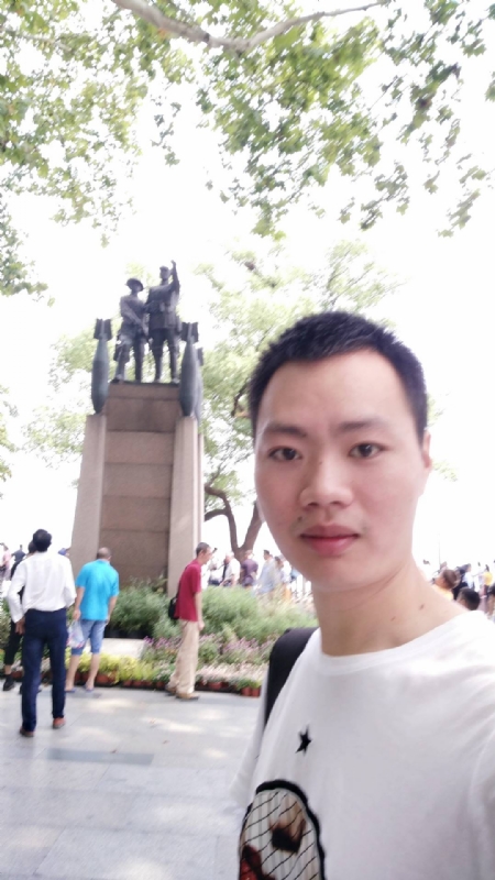 志东的第三张照片--福州婚介网
