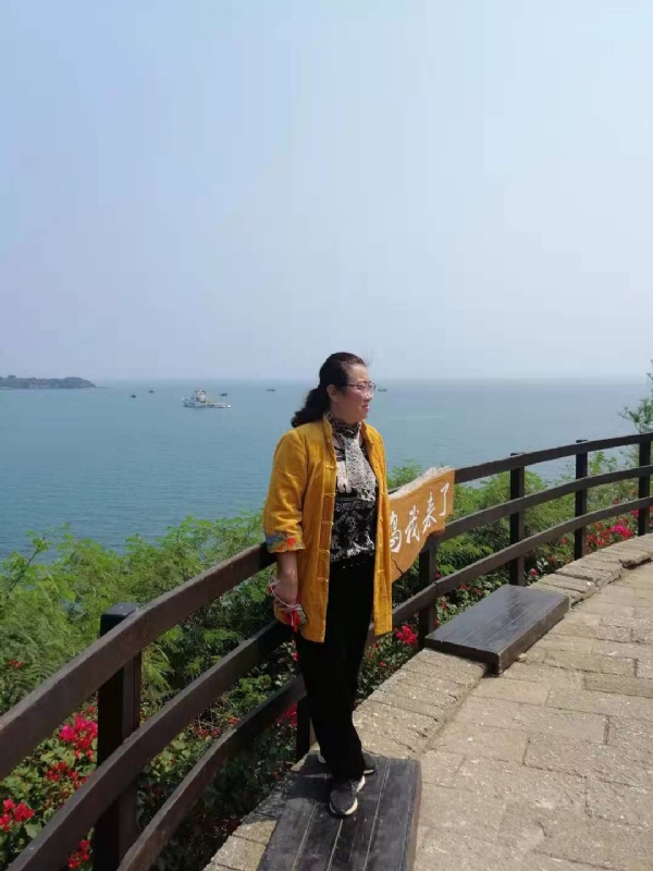 曦若半秋的第一张照片--福州婚介网