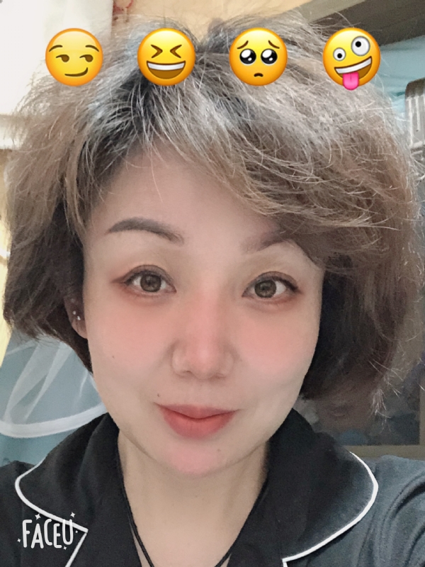 飘拂的第一张照片--福州婚介网