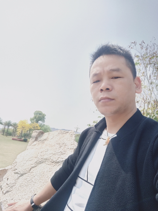 受伤的人的第一张照片--福州婚介网