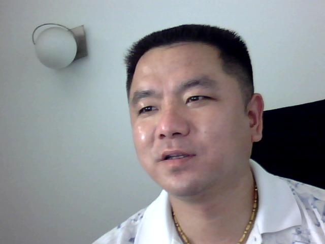 孤寂狼王的第一张照片--福州婚介网