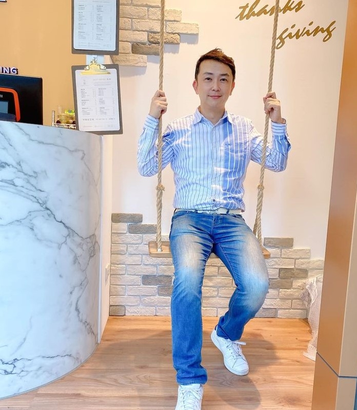 陈道明的第四张照片--福州婚介网