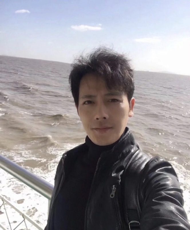 疯狂的小鱼的第一张照片--福州婚介网