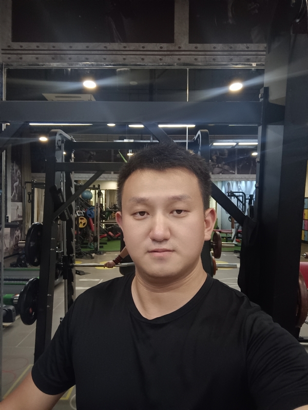 吴痕的第二张照片--福州婚介网