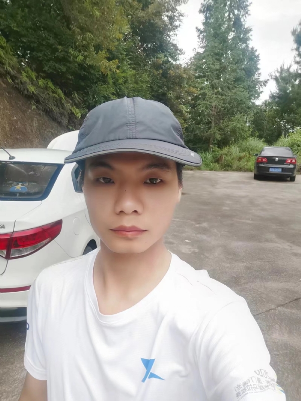 执手幸福的第一张照片--福州婚介网