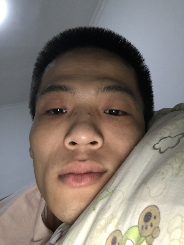 直男的第一张照片--福州婚介网