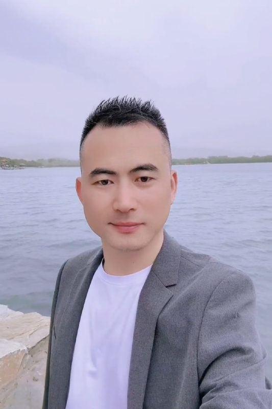 一往情深的第一张照片--福州婚介网