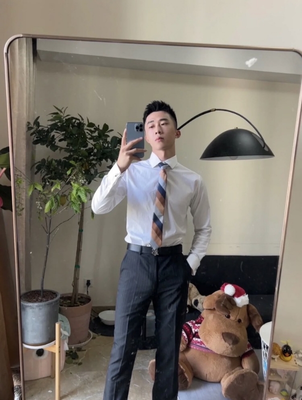 张浩的第一张照片--福州婚介网