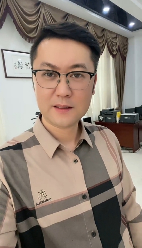 勤勉的第一张照片--福州婚介网