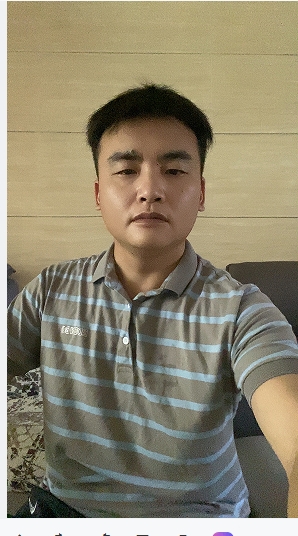 走在红毯那一天的第一张照片--福州婚介网