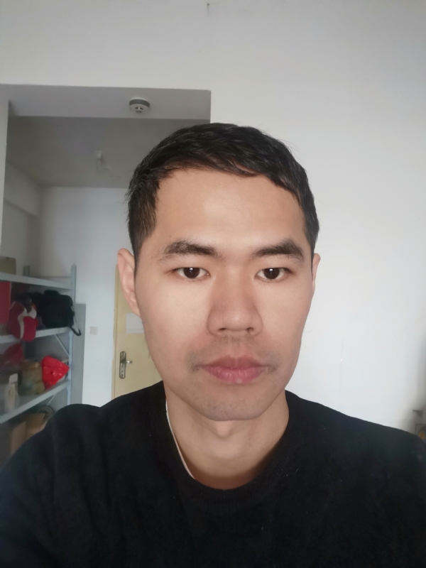 梦想在飞翔的第三张照片--福州婚介网