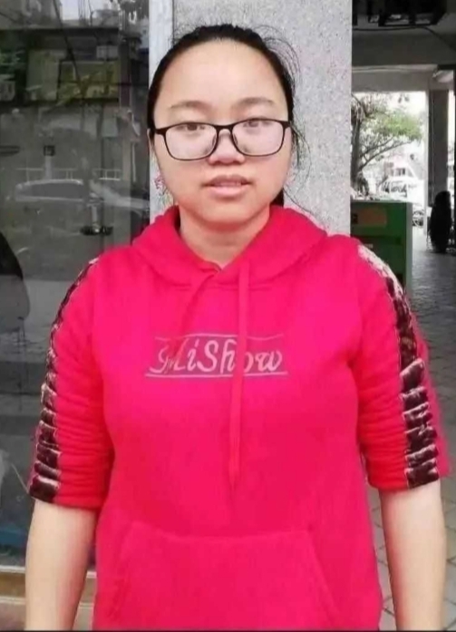 简单的第一张照片--福州婚介网