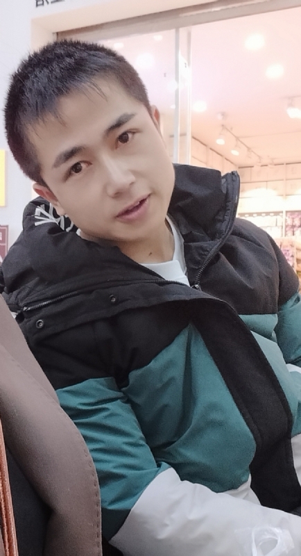 不骄不躁的第一张照片--福州婚介网