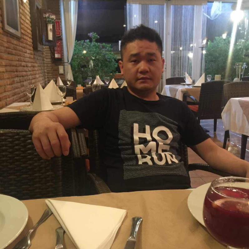 海外游子的第二张照片--福州婚介网