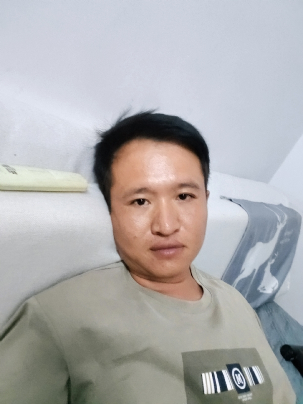 陌生人的第三张照片--福州婚介网