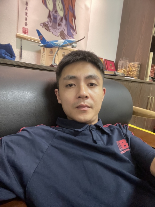 曾曾日上的第一张照片--福州婚介网