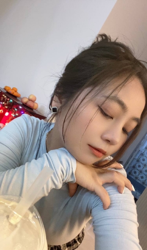 艳秋的第一张照片--福州婚介网