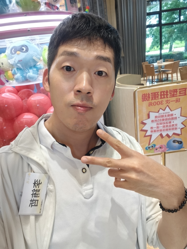 銪哲的第一张照片--福州婚介网