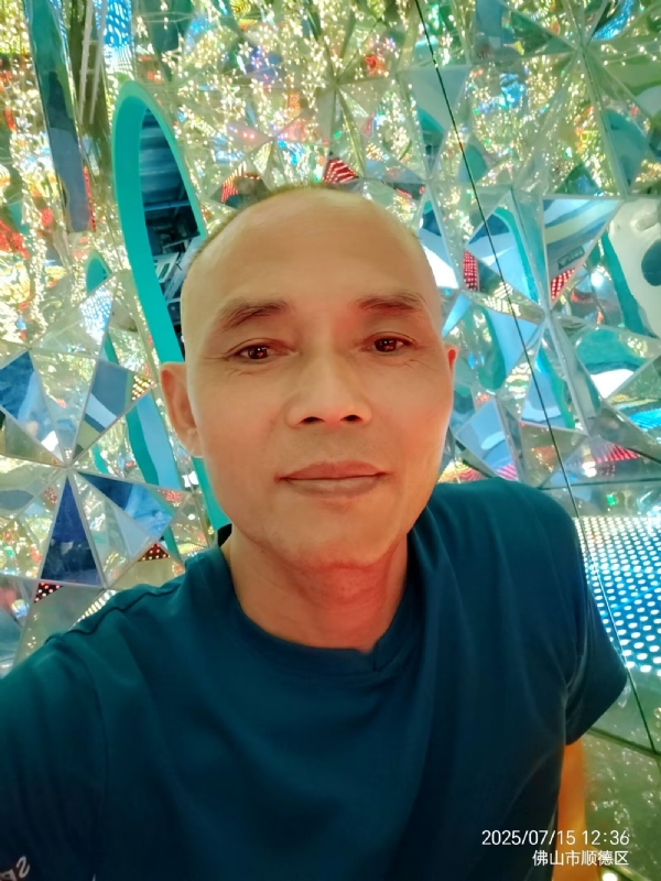 阿里睡不着的第一张照片--福州婚介网